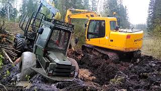 Valmet 872 Forwarder Rescue  Stuck In The Mud [upl. by Aham]