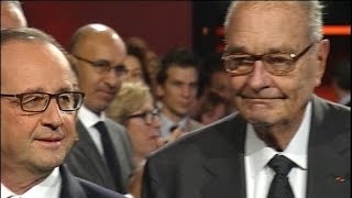 Un Jacques Chirac affaibli aux cotés de François Hollande [upl. by Coffey267]