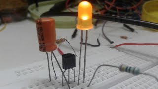 How to make worlds simplest LED flasher [upl. by Akin94]