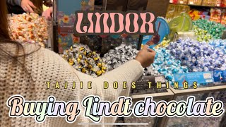 FRANCE TRAVEL VLOG  Buying Lindt Lindor Chocolate in Paris France sacrecoeur [upl. by Inafets]