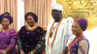 Moment Queen Dr Temitope take First Lady Chief Mrs Titilola Adeleke to Ooni of Ife to pay homage [upl. by Williamson]