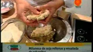 Milanesas de soja rellenas y ensalada de rabanitos pt3 201202093gp [upl. by Shanly75]