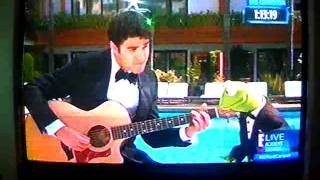 Part 2 of Kermit the frog and the Glee Star singing togather [upl. by Westphal]