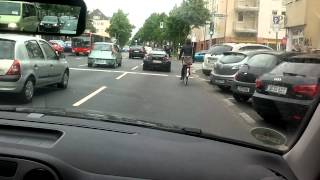 Roßstrasse Fahrrad Abstand rechts überholen [upl. by Atinnek]