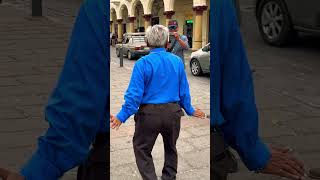 El Robotino llega a la Plaza Libertad reels shortsviral shorts tiktok dance viralvideo [upl. by Atiras252]