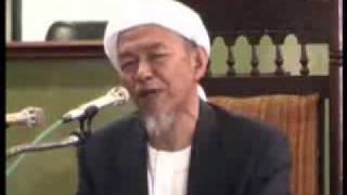 Tafsir Surah Al Ikhlas 3 Tg Hj Nik Abd Aziz Nik Mat [upl. by Akeylah586]