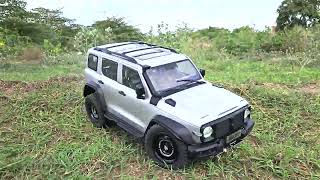 Super cool Scale 185 Traction Hobby Tank 300 Silver SUV Off Road Adventure 4x4 [upl. by Borroff683]