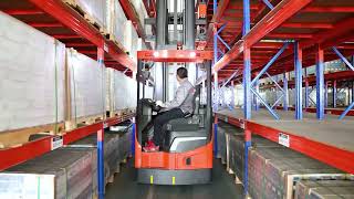 Forklift Reach Truck Noblelift Solusi Untuk Rak Sempit Reach Truck OPX33 Noblelift Very Narrow Aisle [upl. by Ddarb379]