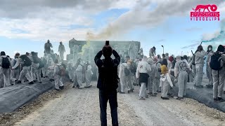 Ende Gelände besetzt PipelinerRohre im Hafen von Mukran Rügen gegen Flüssiggas LNGTerminal [upl. by Gayl]