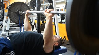 Close Grip Vs Wide Grip Bench Press [upl. by Som828]