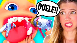 DESTROZO DIENTES EN SIMULADOR DE DENTISTA 2 🦷 Me convierto en doctora y SALE MAL 🪥 Titans Clinic VR [upl. by Nlycaj308]