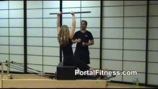 Ejercicios en Pilates Reformer con caja corta o short box [upl. by Anwadal]