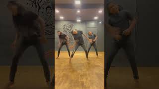 Kumbida pona deivam🤩 dance dancer dancecover dancemusic choreography [upl. by Viridi]