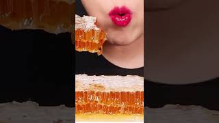 Honeycomb eating asmrsounds zoeyasmr honey mukbang [upl. by Skyla]