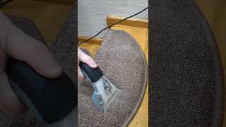 Czyszczenie dywanika schodowego cleaning dirty vacuum satisfyingvideo home diy [upl. by Novi644]