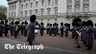 Changing of the guard plays Gangnam Style outside Buckingham Palace [upl. by Keil]