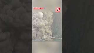 Italys Stromboli Volcano In Spectacular Eruption Spews Ash Cloud Into Sky  Watch [upl. by Aklam37]