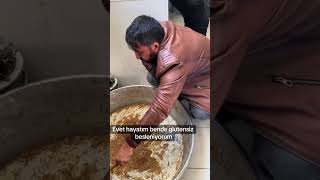 Kepçeyle yemek yiyen adam tiktok fyp youtubeviral [upl. by Ayim776]