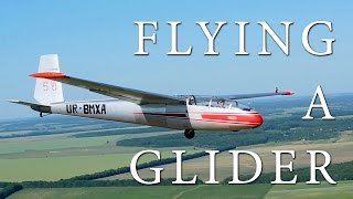 Flying a Glider L13 Blanik [upl. by Onra465]