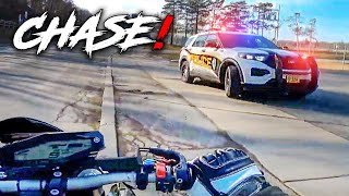 BIKERS CHASED BY COPS  POLICE vs MOTORCYCLE 2024 [upl. by Moises]