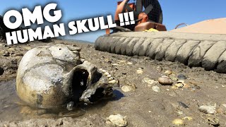 OMG HUMAN SKULL found Mudlarking  plus anchors bottles and Roman bits  Hovercraft History Hunters [upl. by Anujra]