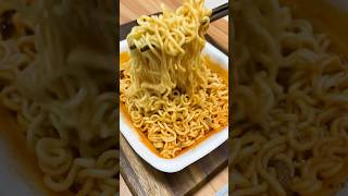 Korean Self Heating Dosirak Ramen [upl. by Hughett303]