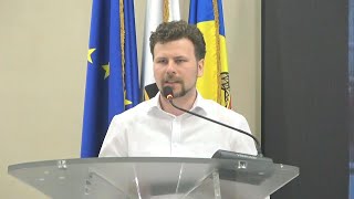 Dan Perciun plata salariilor pedagogilor din municipiul Chișinău Conferință de presă [upl. by Taft943]