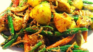 Hari Mirch Or Nimbu Ka Achar  Green Chili Lemon Pickle Recipe  hari mirch or limbu ka achar [upl. by Okimat]