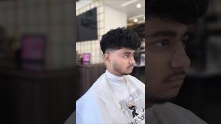 Medium Fade haircut ✂️ trendingvideo barber hairdresser [upl. by Mraz]