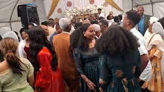 Debesay zegeye weddingደበሳይ ዘገየ ባህላዊ መርዓ [upl. by Kindig]