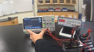 Oscilloscope with RC Circuit  Time Constant  Siglent 1102X [upl. by Zetnahs]