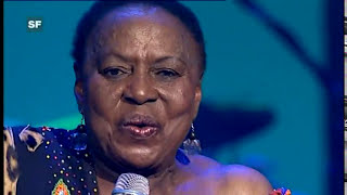 Miriam Makeba  Mbube Live at AVO Session Basel Switzerland  2006 [upl. by Nishom888]