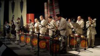 Orquesta Carlos Campos quotMosaico Colombianoquot [upl. by Ocker]