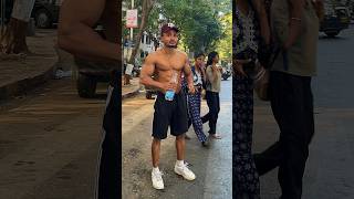 When bodybuilder goes shirtless in Mumbai road girls reaction 😱😂 girlreaction publicreaction [upl. by Wernher]