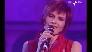 Matia Bazar  Messaggio damore SANREMO 2002 Top of the Pops [upl. by Lednahc]