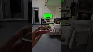 Comment sortir son chat coincé dans une télé  absurde humour cat vfx [upl. by Arabela]