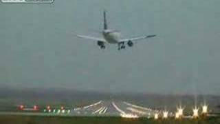 Airbus A320 Lufthansa nearly crashed during crosswind approach [upl. by Aluap668]