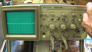 Oscilloscope Basics Part 1 Discussion YAxis Voltage Controls Probe Calibration [upl. by Jacinto]