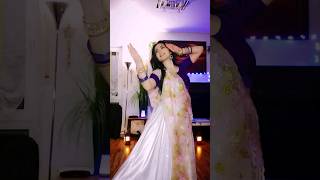 Ishq Hua 💜 Aaja Nachle  ELIF KARAMAN DANCE  ishqhua [upl. by Photima]