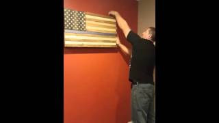 Operation of locking system on your Stained Allegiance Flag [upl. by Budding789]