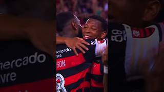 O GERSON está AJUDANDO NA ADAPTAÇÃO dos GRINGOS NO FLAMENGO flamengo mengo crf mengão gerson [upl. by Nnaeirual813]