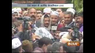 Kejriwal speaks out on Delhi Police carelessness at Rail Bhavan [upl. by Ailerua365]