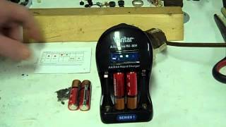 Can You Really Recharge Alkaline Batteries Vivitar Alkaline Battery Charger Reviewed [upl. by Nolrah]