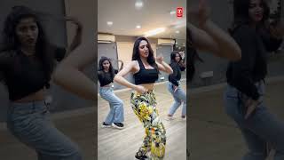 Gorgeous Neha Sshetty takes SammohanudaHookStep Challenge with sizzling moves🔥 Dance ytviral [upl. by Attenrev]