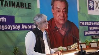 Dr Verghese Kurien Memorial Oration 2014 by P Sainath [upl. by Airret351]