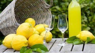 Receta para preparar limoncello Bebidas italianas  Cocteles  Limoncello receta italiana [upl. by Eded]