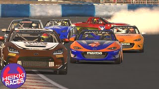 Espectacular pelea multiclase con Stradi iRacing  Okayama  Mazda MX5 SimLab  Heikki360ES [upl. by Lledrev]