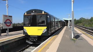 4K GWR 230001 Battery Unit at Greenford on 5Q45 amp 5Q46 Test Runs 300724 [upl. by Yearwood]