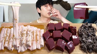 소등골 생간 천엽 소 부산물 파티에 술이 술술Ft빨간뚜껑 혼술 리얼먹방 Raw liver Beef spine MUKBANG ASMR EATINGSHOW [upl. by Yalhsa]