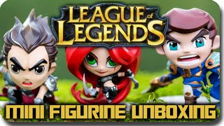 Riot Games Merch League of Legends Caitlyn Statue Figure Unboxing and Review [upl. by Acinomaj173]